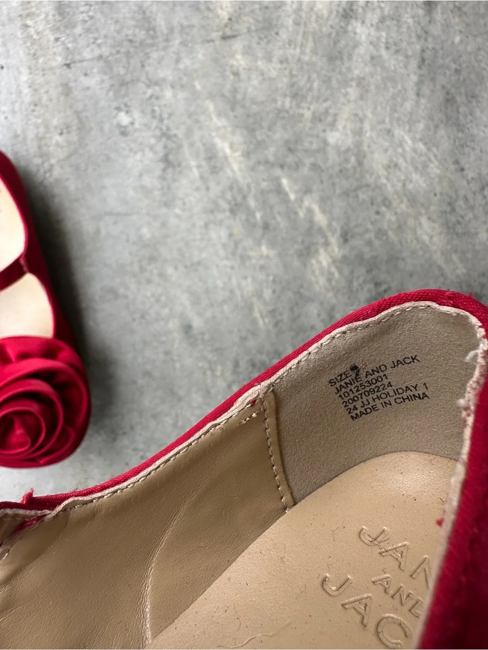 Janie and Jack Girls' Red Satin Mary Jane Shoes with Rosette Detail Size 9